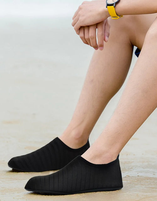 Load image into Gallery viewer, Water Shoes Men Women Skin Socks Aqua Surf Beach Yoga Swim Barefoot Quick-Dry
